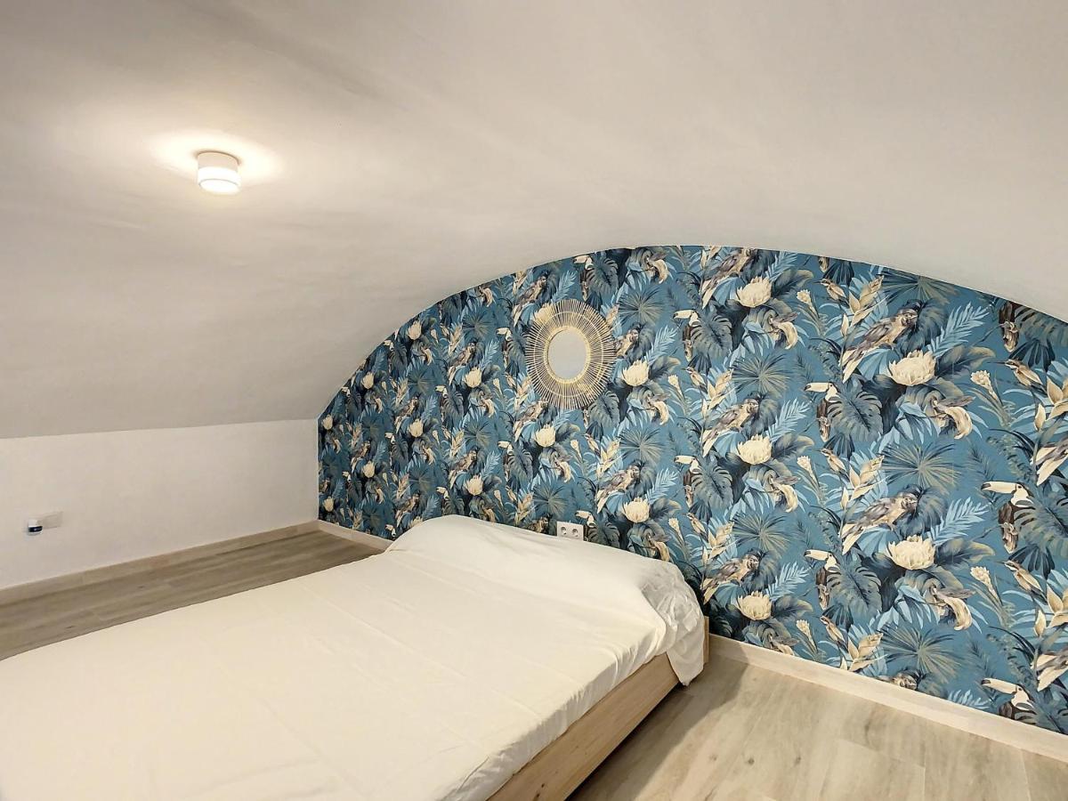 Apartcity Triana Sewilla